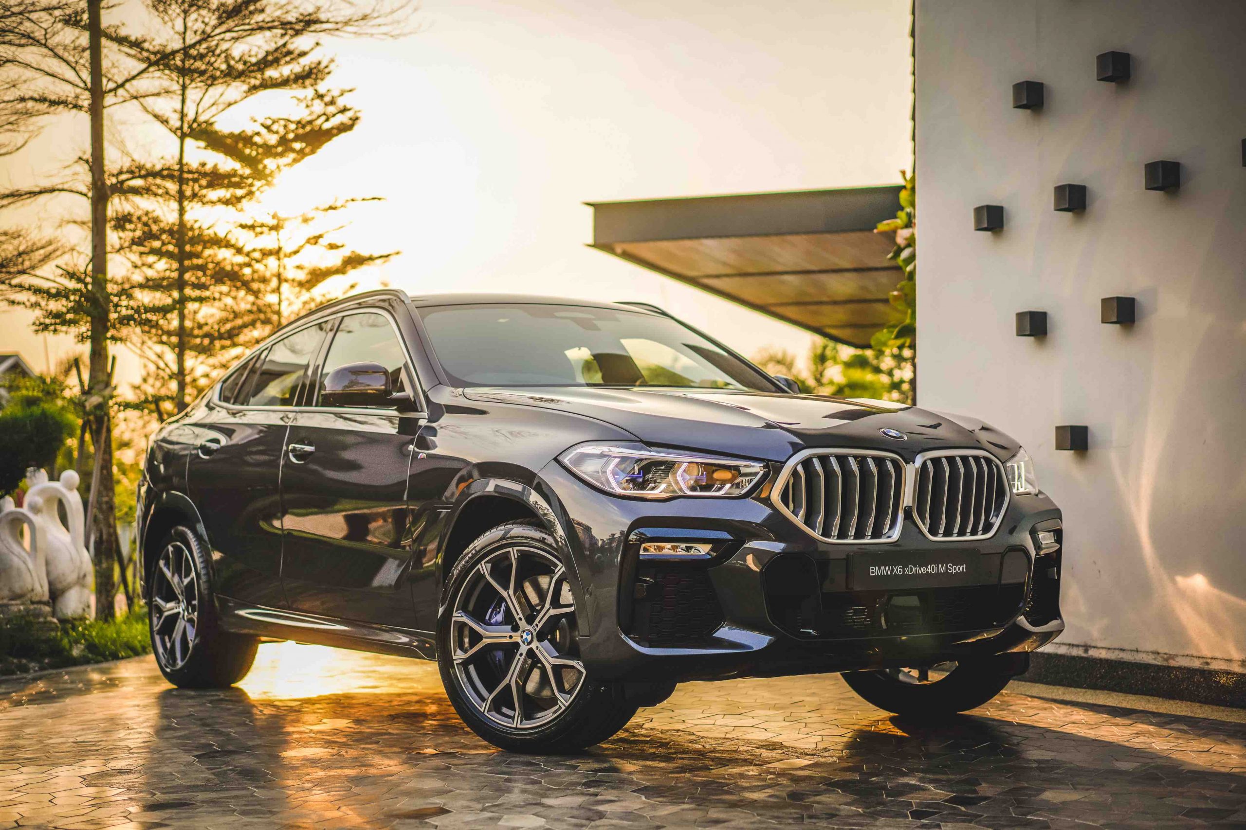  BMW X6 XDrive40i M Sport FooThrottle