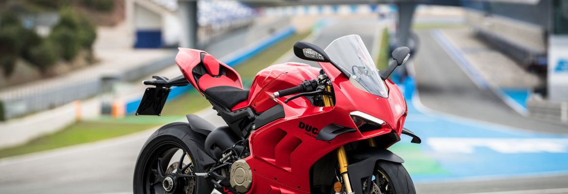 2022 全新 Ducati Panigale V4 正式于大马发布 售价 RM145,900 起！ - FooThrottle.com